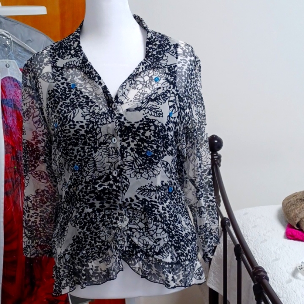 Blouse with Camisole 100% Silk.